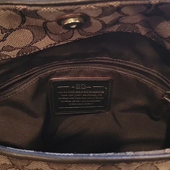 Coach large handbag silver hardware - Picture 11 of 14